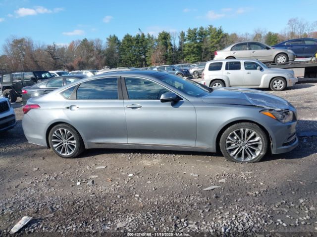 Hyundai Genesis 3.8 Image 11