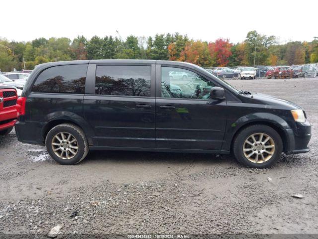 Dodge Grand Caravan Image 7