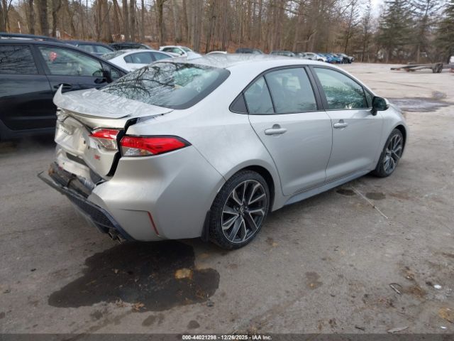 Toyota Corolla Se Image 16