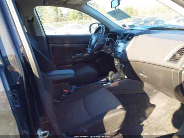 Mitsubishi Outlander 2.0 Es Image 11