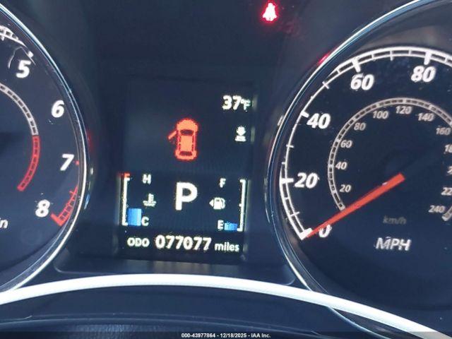 Mitsubishi Outlander 2.0 Es Image 8