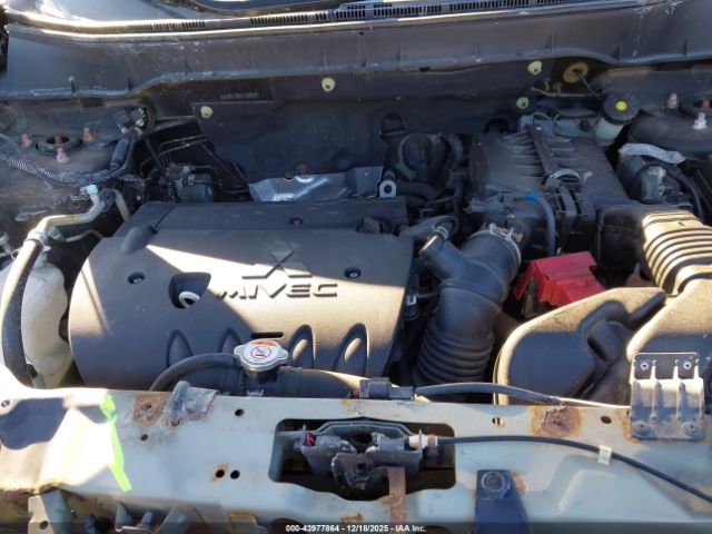 Mitsubishi Outlander 2.0 Es Image 13