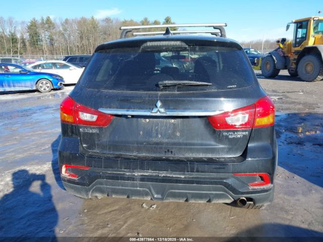 Mitsubishi Outlander 2.0 Es Image 2