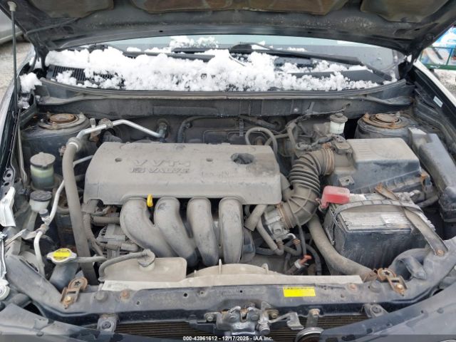 Pontiac Vibe Image 8