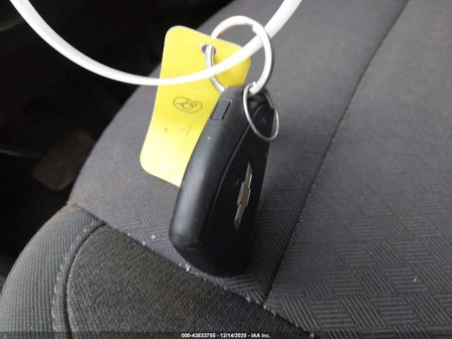 Chevrolet Silverado 1500 4wd  Short Bed Custom Image 4