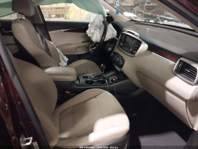 Kia Sorento 3.3l Lx Image 15