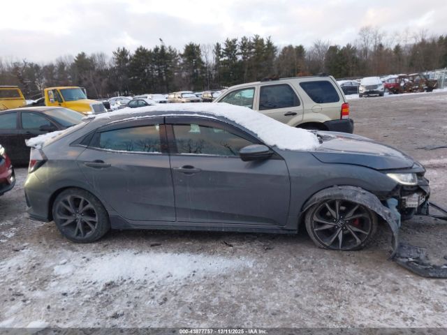 Honda Civic Sport Image 10