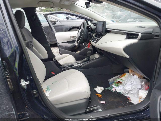 Toyota Corolla Le Image 13