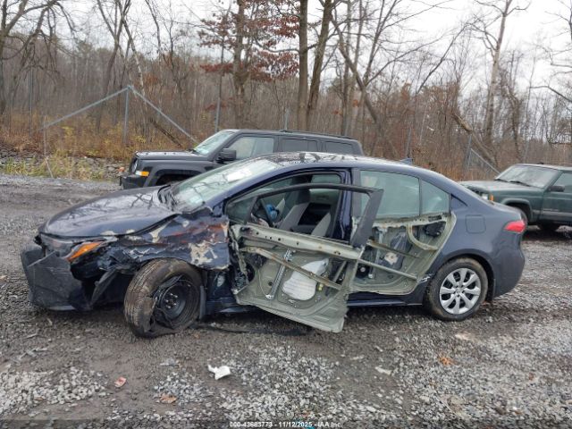 Toyota Corolla Le Image 11