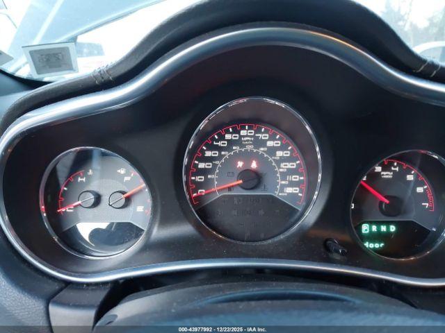 Dodge Avenger Se Image 4