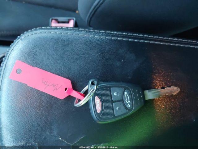 Dodge Avenger Se Image 8