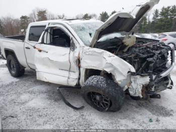  Salvage General Motors Sierra 3500HD