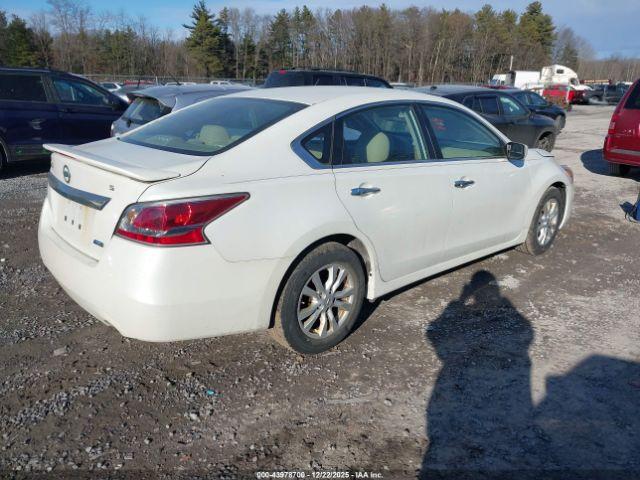 Nissan Altima 2.5 S Image 4
