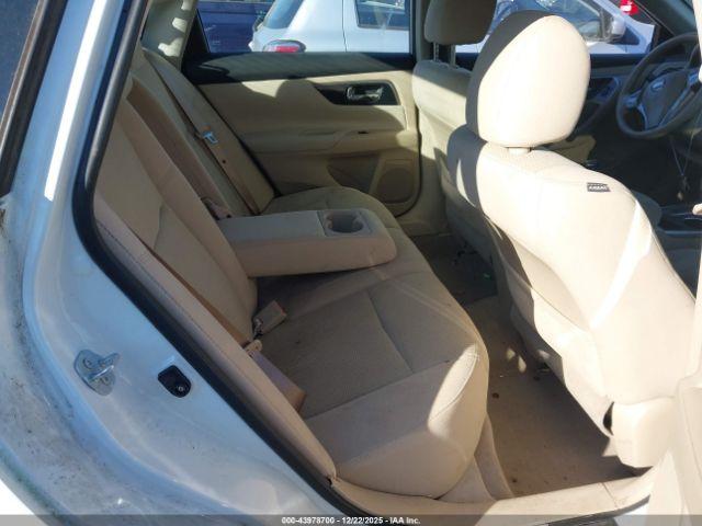 Nissan Altima 2.5 S Image 6