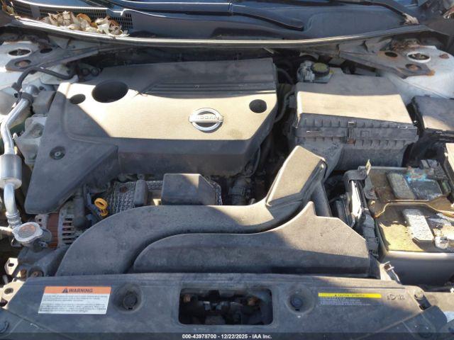 Nissan Altima 2.5 S Image 5