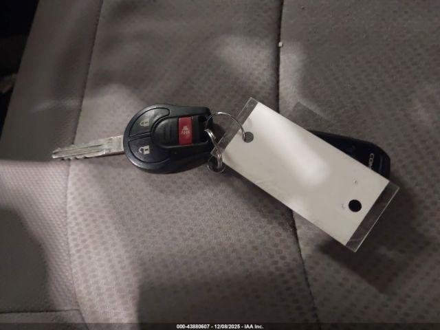 Nissan Rogue S Image 11