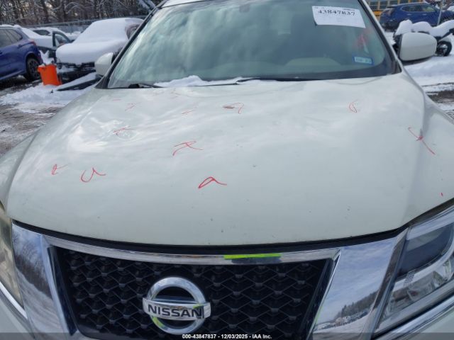 Nissan Pathfinder Sv Image 4