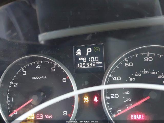 Subaru Outback 2.5i Premium Image 6