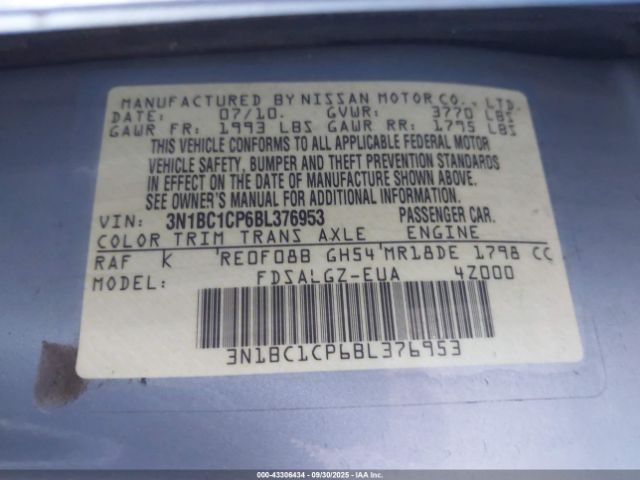 Nissan Versa 1.8sl Image 11