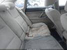 Subaru Legacy 2.5i Image 8