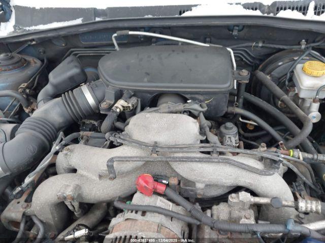 Subaru Legacy 2.5i Image 7