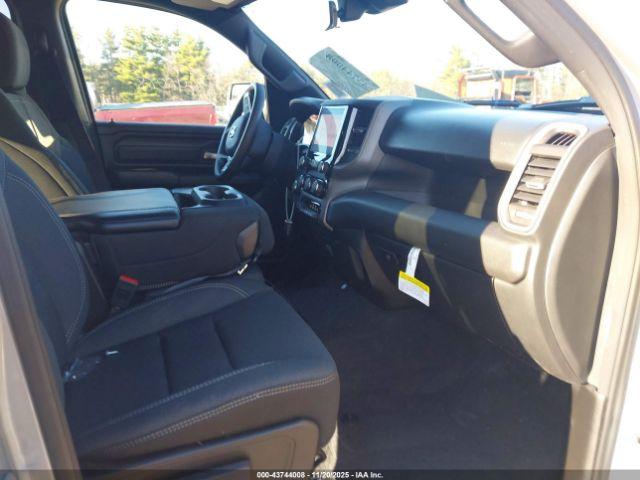 Ram 1500 Tradesman  4x4 5'7 Box Image 12