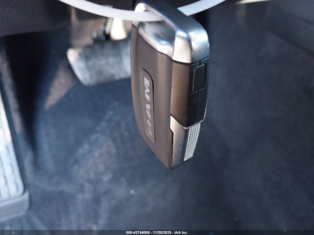 Ram 1500 Tradesman  4x4 5'7 Box Image 4