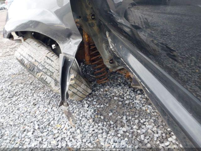 Jeep Grand Cherokee Laredo Image 9