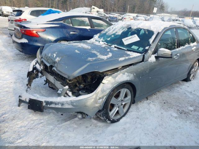 Mercedes-Benz C-Class Sport 4matic Image 4