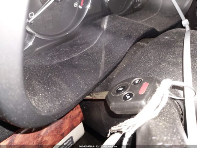 Subaru Outback 2.5i Limited Image 9