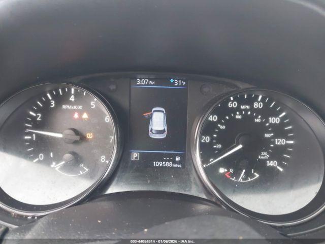 Nissan Rogue Sv Intelligent Awd Image 6