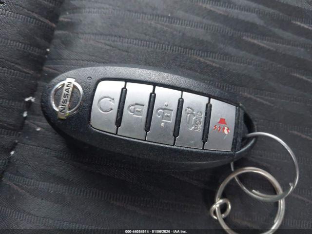 Nissan Rogue Sv Intelligent Awd Image 8