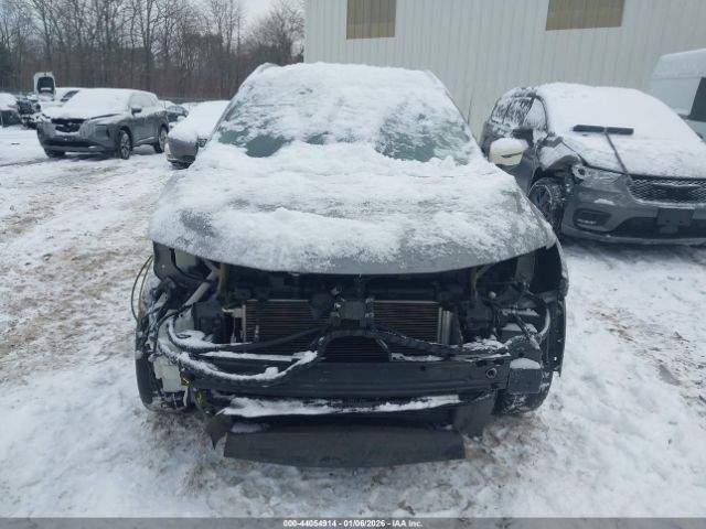 Nissan Rogue Sv Intelligent Awd Image 2