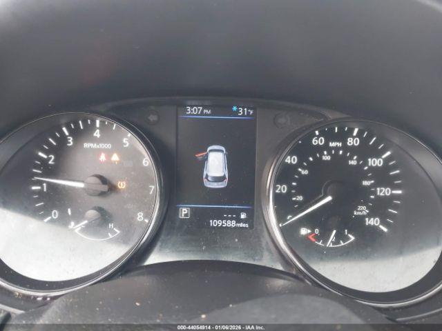 Nissan Rogue Sv Intelligent Awd Image 14