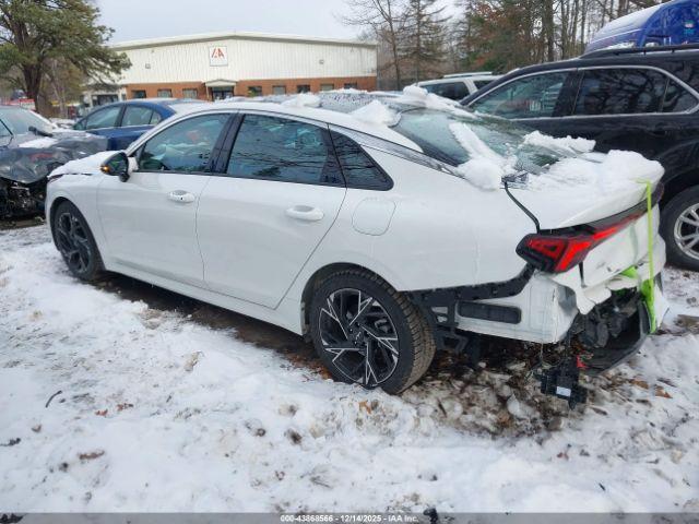 Kia K5 Gt-line Image 5