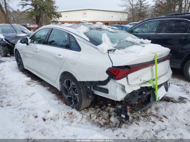 Kia K5 Gt-line Image 7