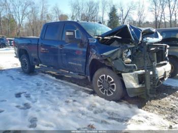  Salvage General Motors Sierra 3500HD