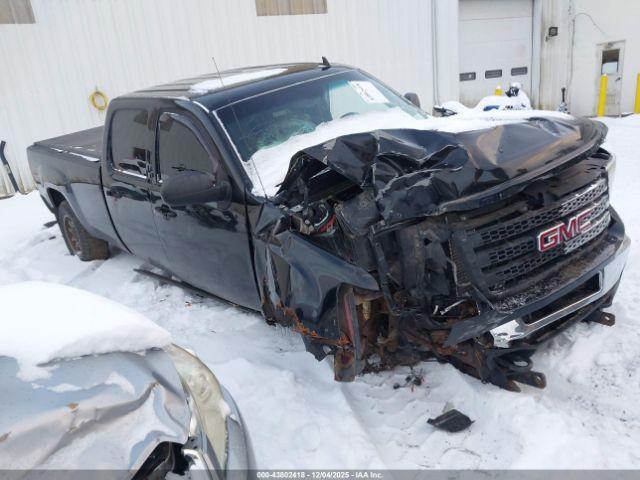  Salvage GMC Sierra 2500