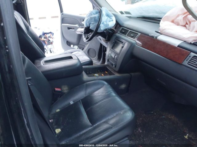 GMC Sierra 2500 Slt Image 3