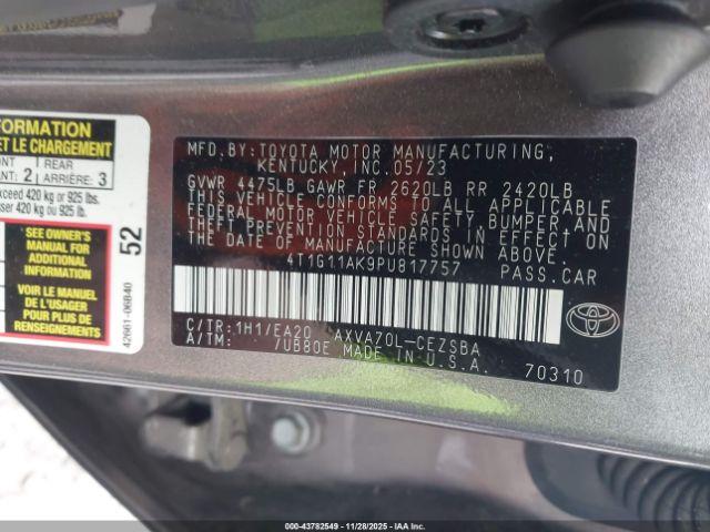 Toyota Camry Se Image 7