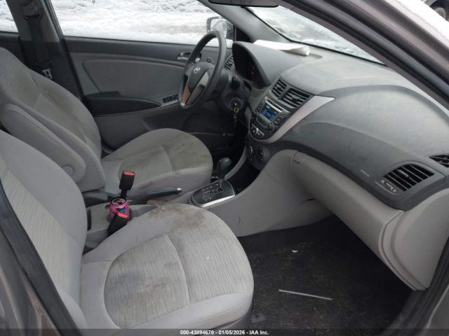 Hyundai ACCENT Se Image 2