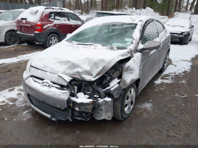 Hyundai ACCENT Se Image 7