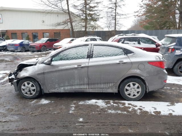 Hyundai ACCENT Se Image 11