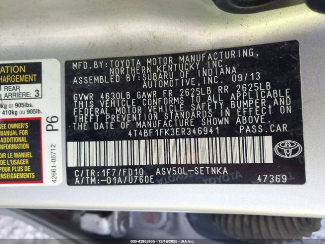 Toyota Camry Le Image 10