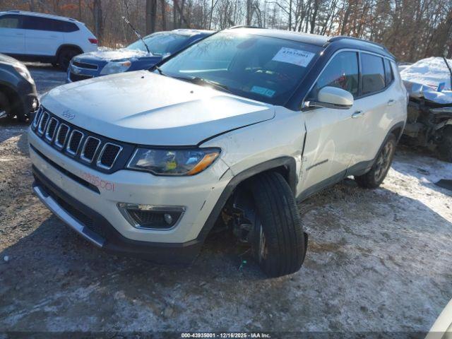 Jeep Compass Limited 4x4 Image 15