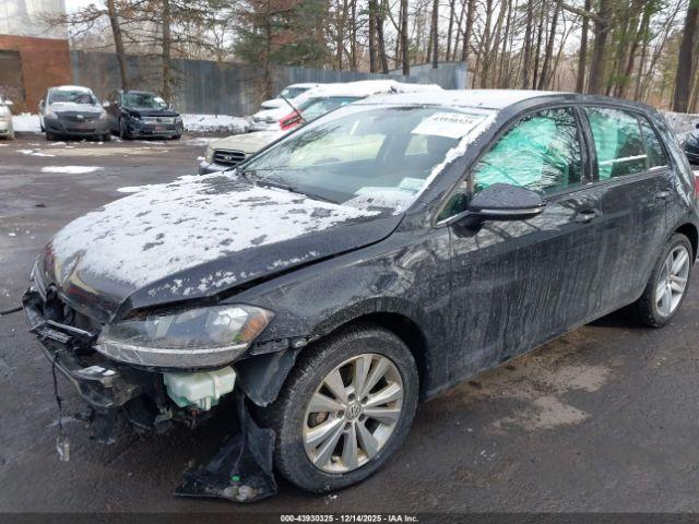 Volkswagen Golf Image 15