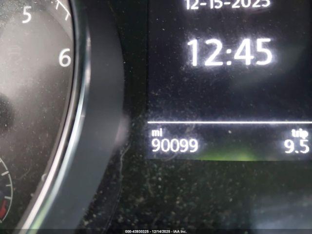 Volkswagen Golf Image 14