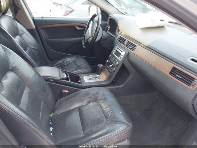 Volvo XC70 3.2 Image 6