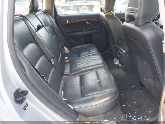 Volvo XC70 3.2 Image 5