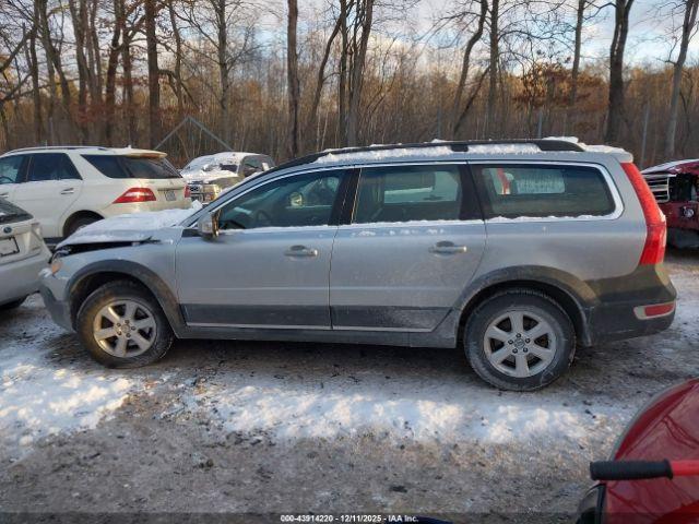 Volvo XC70 3.2 Image 7